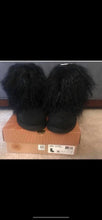 Load image into Gallery viewer, Short Mongolian Ugg Boots
