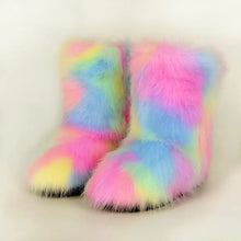 Load image into Gallery viewer, Short Fur Boots
