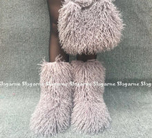 Load image into Gallery viewer, Curly Fur Boot &amp; Bag
